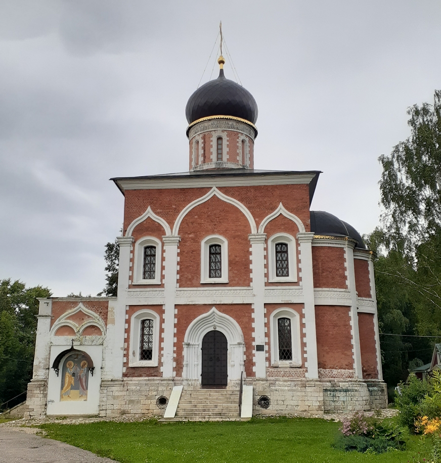 Храм святых апостолов Петра и Павла, город Можайск